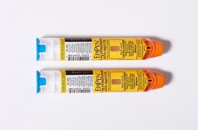 FDA warns of premature EpiPen auto-injector activations